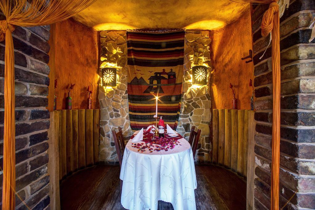 Xavito Bed & Breakfast Sanok Bagian luar foto